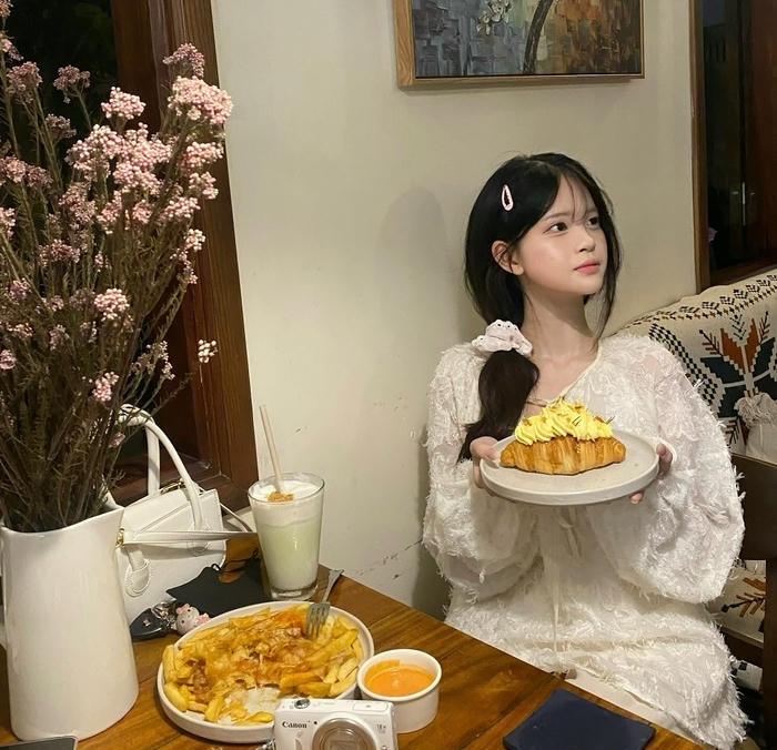 avatar gái k8 siêu dễ thương