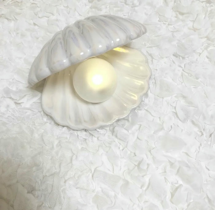 avatar màu trắng siêu đẹp